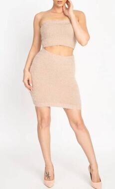 Iris Basic Champagne Fuzzy Tube Top & Skirt Set size Large